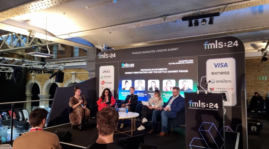 中小学生午休课桌椅“国标”出台